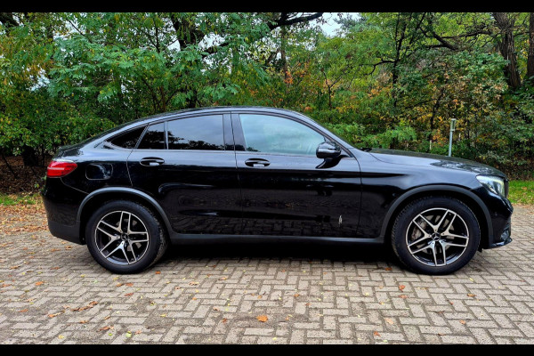 Mercedes-Benz GLC Coupé 250 4MATIC Edition 1 AMG . Leder . Schuifdak Mercedes-Benz GLC Coupé 250 4MATIC Edition 1 AMG . Leder . Schuifdak