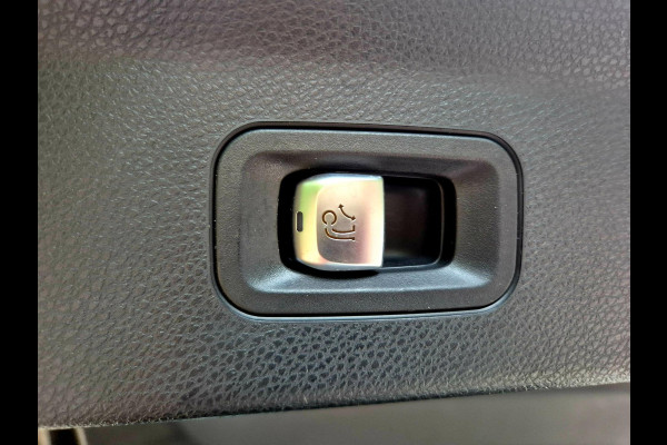 Mercedes-Benz GLC Coupé 250 4MATIC Edition 1 AMG . Leder . Schuifdak Mercedes-Benz GLC Coupé 250 4MATIC Edition 1 AMG . Leder . Schuifdak