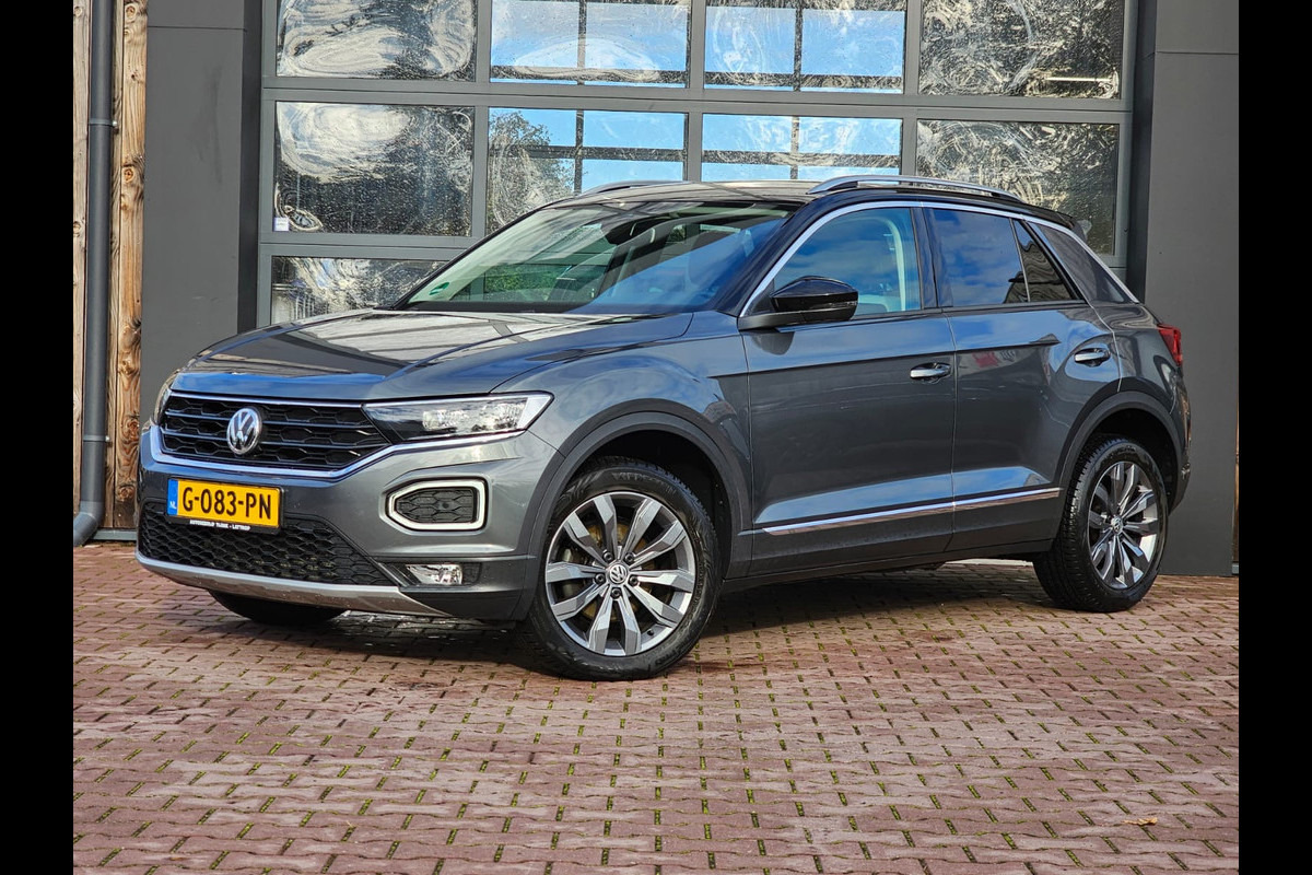 Volkswagen T-Roc 1.5 TSI Sport Business R | Automaat | Trekhaak | Lane Assist | Blind Spot | LED | Navi | ACC | PDC | Winterpakket | Virtual Cockpit  | Volkswagen T-Roc 1.5 TSI Sport Business R | Automaat | Trekhaak | Lane Assist | Blind Spot | LED | Navi | ACC | PDC | Winterpakket | Virtual Cockpit  |