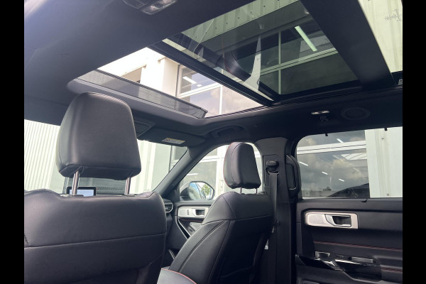 Ford Explorer 3.0 V6 EcoBoost PHEV ST-Line | ZUID | 457pk | Adaptieve Cruise | Full LED | Panoramadak | 2.500kg Trekgewiwcht Ford Explorer 3.0 V6 EcoBoost PHEV ST-Line | ZUID | 457pk | Adaptieve Cruise | Full LED | Panoramadak | 2.500kg Trekgewiwcht