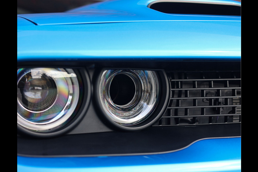 Dodge Challenger 6.2 SRT Hellcat | Facelift - Nieuwstaat - Widebody Dodge Challenger 6.2 SRT Hellcat | Facelift - Nieuwstaat - Widebody