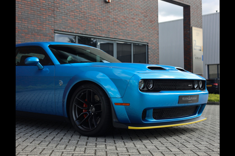 Dodge Challenger 6.2 SRT Hellcat | Facelift - Nieuwstaat - Widebody Dodge Challenger 6.2 SRT Hellcat | Facelift - Nieuwstaat - Widebody