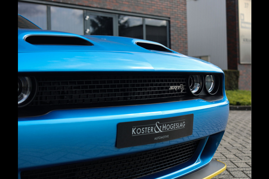 Dodge Challenger 6.2 SRT Hellcat | Facelift - Nieuwstaat - Widebody Dodge Challenger 6.2 SRT Hellcat | Facelift - Nieuwstaat - Widebody