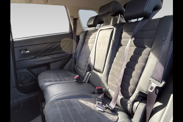 Mitsubishi Outlander 2.4 PHEV Intense+