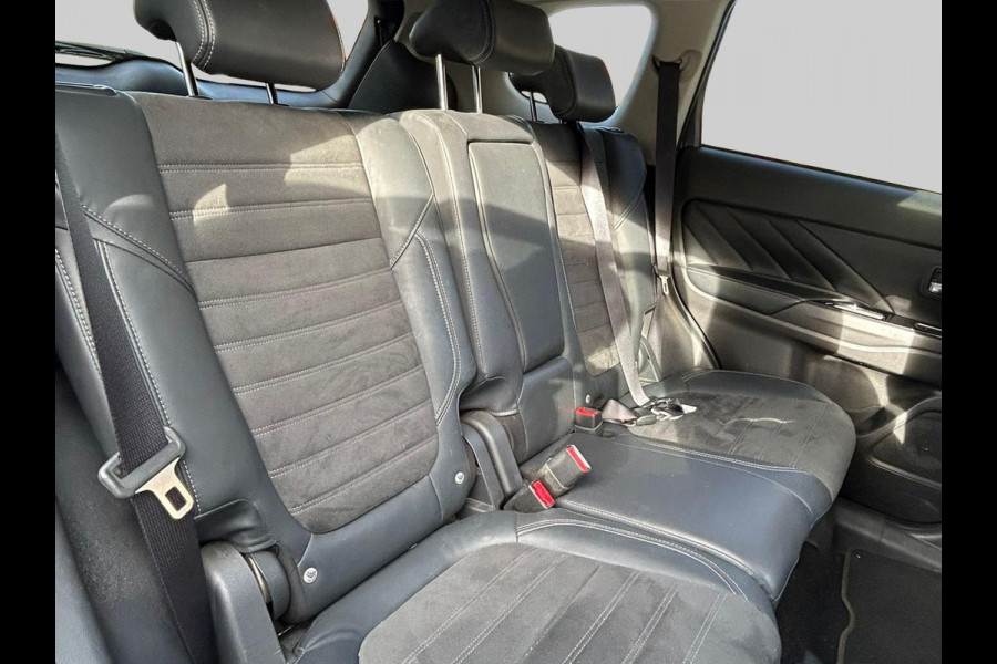 Mitsubishi Outlander 2.4 PHEV Intense+