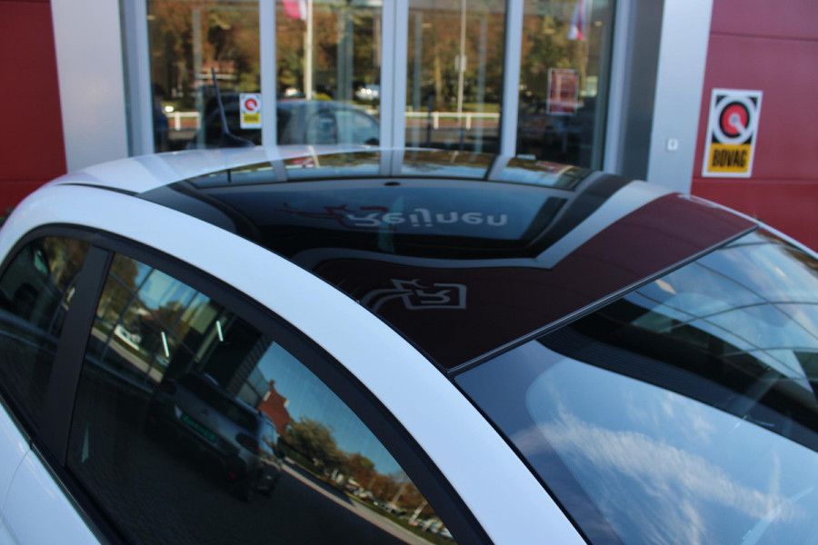 Fiat 500 1.0 72PK HYbrid DOLCEVITA FINALE | PANORAMA DAK | APPLE CARPLAY / ANDROID AUTO | ELEKTRISCHE RAMEN VOOR | PARKEERSENSOREN ACHTER |  LED DAGRIJVERLICHTING | 15"LICHTMETALEN VELGEN | CRUISE CONTROL | IN 2 DELEN NEERKLAPBARE ACHTERBANK | AIRCO | MISTLAMPEN VOOR |