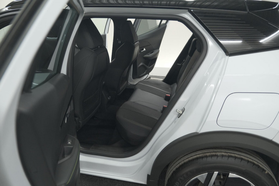 Peugeot 2008 PureTech 130 EAT8 GT | Camera | Apple Carplay | Parkeersensoren