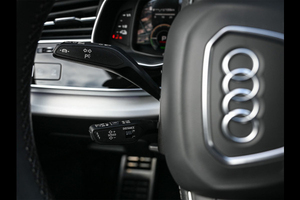 Audi Q8 60 TFSI e QUATTRO PRO LINE S COMPETITION | PANORAMADAK | LUCHTVERING | BLACK-OPTIC | MEMORY SEATS | HEAD-UP | 360 CAMERA | ADAPT Audi Q8 60 TFSI e QUATTRO PRO LINE S COMPETITION | PANORAMADAK | LUCHTVERING | BLACK-OPTIC | MEMORY SEATS | HEAD-UP | 360 CAMERA | ADAPT