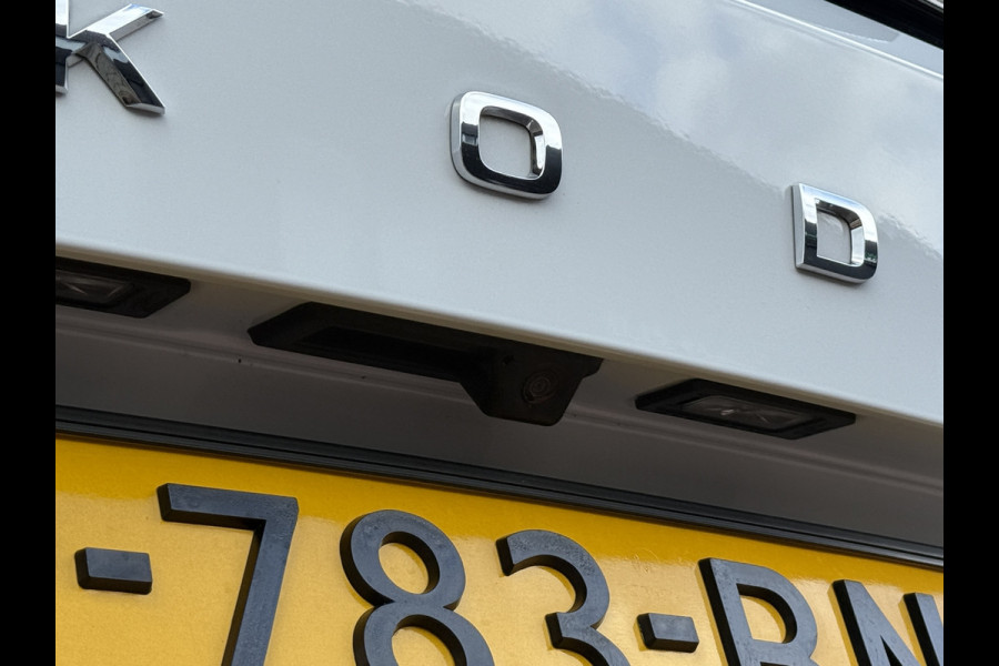 Škoda Kodiaq 1.5 TSI Sportline Business | 125 Years | Apple Carplay | Camera Škoda Kodiaq 1.5 TSI Sportline Business | 125 Years | Apple Carplay | Camera