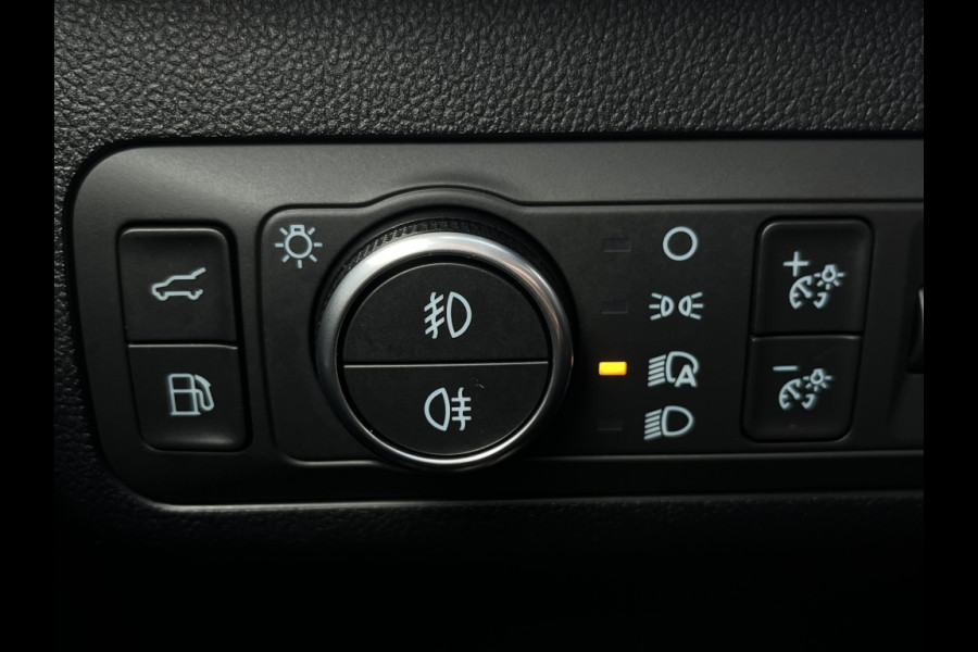 Ford Kuga 2.5 PHEV Titanium DRIVERPACK! WINTERPACK! Ford Kuga 2.5 PHEV Titanium DRIVERPACK! WINTERPACK!