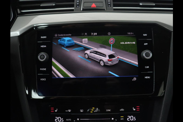 Volkswagen Passat 1.4 TSI PHEV GTE | Stoelverwarming | Massage | Camera | Adaptive cruise | Carplay | Matrix LED | Navigatie | Plug In