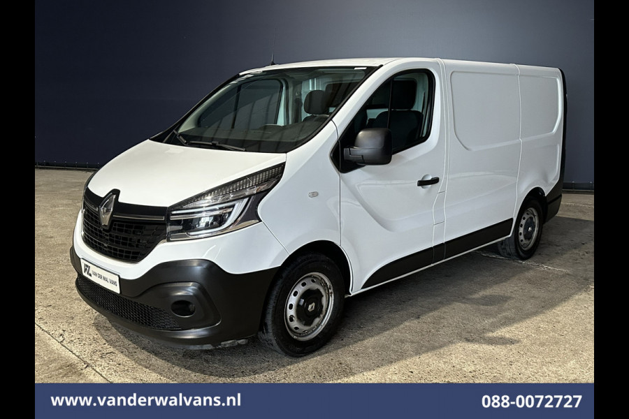 Renault Trafic 2.0 dCi 120pk L1H1 Euro6 Airco | LED | Navigatie | Cruisecontrol | Trekhaak | Omvormer Parkeersensoren, Bijrijdersbank Renault Trafic 2.0 dCi 120pk L1H1 Euro6 Airco | LED | Navigatie | Cruisecontrol | Trekhaak | Omvormer Parkeersensoren, Bijrijdersbank