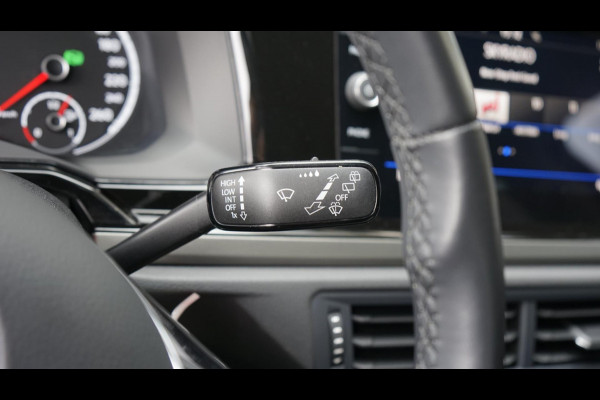 Volkswagen Polo 1.0 TSI R-Line AUTOMAAT-ACC-CARPLAY-CLIMA-FULL LED-NAVIGATIE-STOELVERWARMING