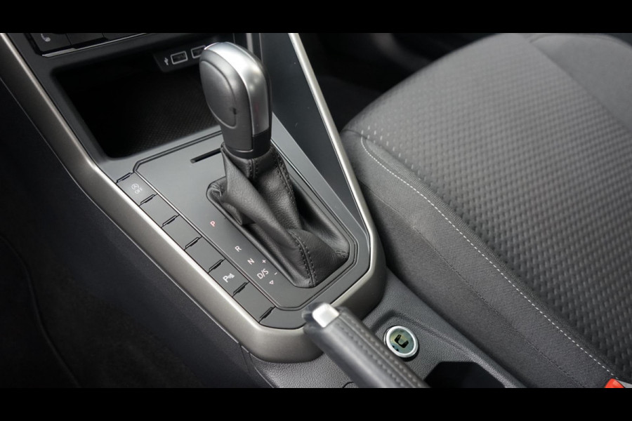 Volkswagen Polo 1.0 TSI R-Line AUTOMAAT-ACC-CARPLAY-CLIMA-FULL LED-NAVIGATIE-STOELVERWARMING