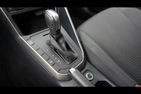 Volkswagen Polo 1.0 TSI R-Line AUTOMAAT-ACC-CARPLAY-CLIMA-FULL LED-NAVIGATIE-STOELVERWARMING