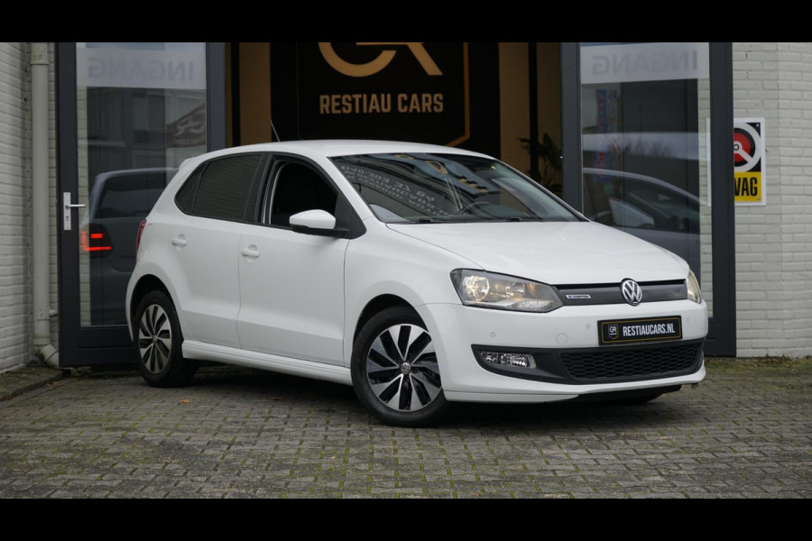 Volkswagen Polo 1.0 TSI Highline AUTOMAAT-CLIMA-CRUISE-NAVIGATIE Volkswagen Polo 1.0 TSI Highline AUTOMAAT-CLIMA-CRUISE-NAVIGATIE
