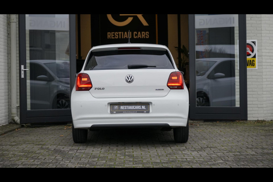 Volkswagen Polo 1.0 TSI Highline AUTOMAAT-CLIMA-CRUISE-NAVIGATIE Volkswagen Polo 1.0 TSI Highline AUTOMAAT-CLIMA-CRUISE-NAVIGATIE