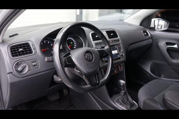 Volkswagen Polo 1.0 TSI Highline AUTOMAAT-CLIMA-CRUISE-NAVIGATIE Volkswagen Polo 1.0 TSI Highline AUTOMAAT-CLIMA-CRUISE-NAVIGATIE