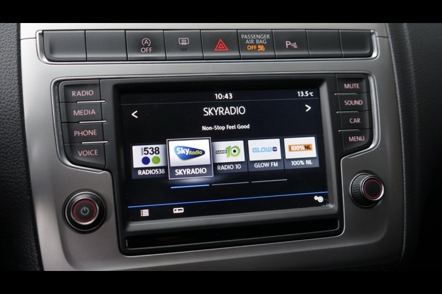 Volkswagen Polo 1.0 TSI Highline AUTOMAAT-CLIMA-CRUISE-NAVIGATIE Volkswagen Polo 1.0 TSI Highline AUTOMAAT-CLIMA-CRUISE-NAVIGATIE