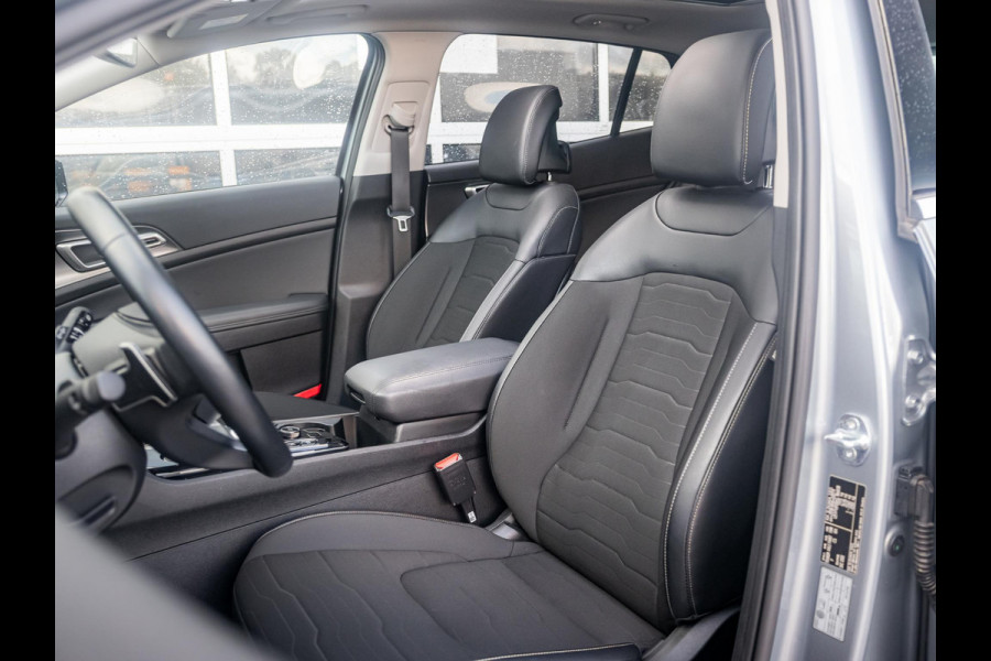 Kia Sportage 1.6 T-GDi Hybrid DynamicPlusLine | Pano dak | Stoel & Stuurverwarming Kia Sportage 1.6 T-GDi Hybrid DynamicPlusLine | Pano dak | Stoel & Stuurverwarming