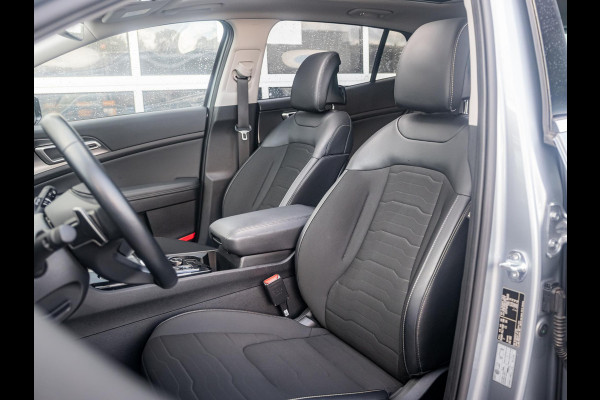 Kia Sportage 1.6 T-GDi Hybrid DynamicPlusLine | Pano dak | Stoel & Stuurverwarming Kia Sportage 1.6 T-GDi Hybrid DynamicPlusLine | Pano dak | Stoel & Stuurverwarming