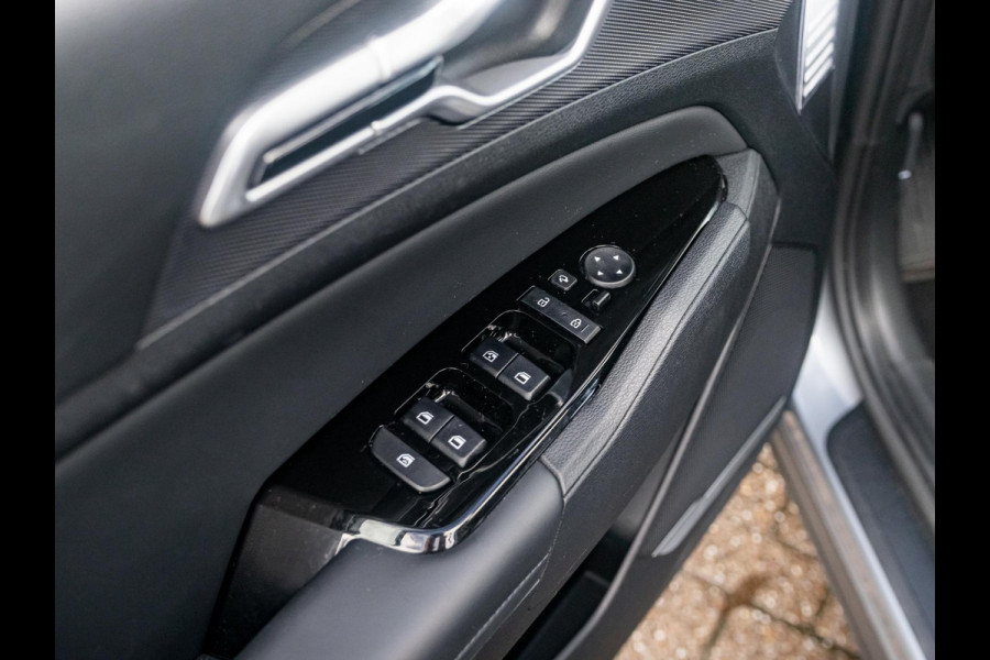 Kia Sportage 1.6 T-GDi Hybrid DynamicPlusLine | Pano dak | Stoel & Stuurverwarming Kia Sportage 1.6 T-GDi Hybrid DynamicPlusLine | Pano dak | Stoel & Stuurverwarming