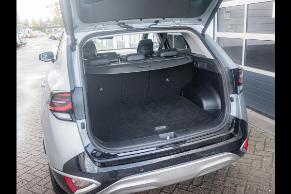 Kia Sportage 1.6 T-GDi Hybrid DynamicPlusLine | Pano dak | Stoel & Stuurverwarming Kia Sportage 1.6 T-GDi Hybrid DynamicPlusLine | Pano dak | Stoel & Stuurverwarming