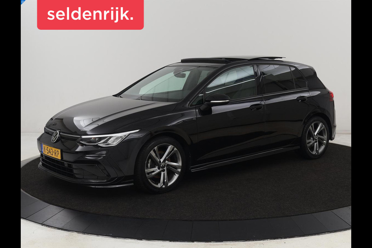Volkswagen Golf 1.5 TSI R-Line | Panoramadak | Carplay | Sportstoelen | Navigatie | Adaptive cruise | Parkeerhulp | File Assistent | Full LED Volkswagen Golf 1.5 TSI R-Line | Panoramadak | Carplay | Sportstoelen | Navigatie | Adaptive cruise | Parkeerhulp | File Assistent | Full LED