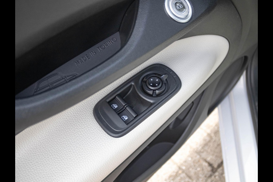 Fiat 500E Cabrio La Prima 42 kWh | 17% Bijtelling | Clima | Cruise | Leder | 17" | Priv Glass | Winter Pack | JBL Sound | BSM | Apple Carplay Fiat 500E Cabrio La Prima 42 kWh | 17% Bijtelling | Clima | Cruise | Leder | 17" | Priv Glass | Winter Pack | JBL Sound | BSM | Apple Carplay