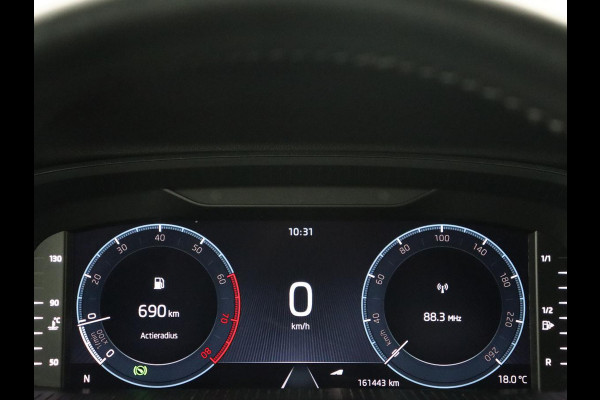 Škoda Octavia 1.0 e-TSI Business Edition | Stoelverwarming | Trekhaak | Camera | Carplay | Virtual Cockpit | Navigatie | Cruise control Škoda Octavia 1.0 e-TSI Business Edition | Stoelverwarming | Trekhaak | Camera | Carplay | Virtual Cockpit | Navigatie | Cruise control