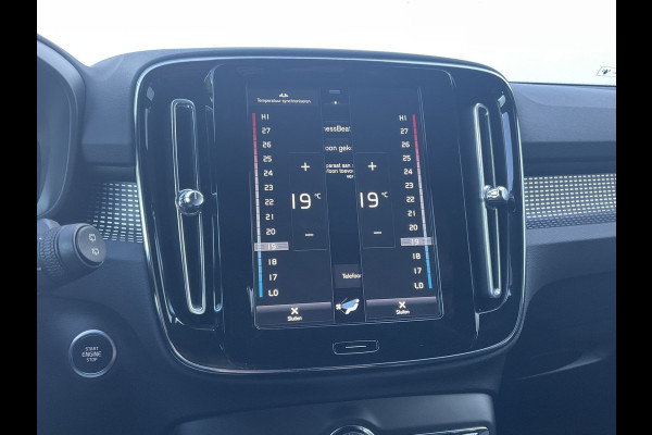 Volvo XC40 1.5 T5 262pk PHEV Recharge R-Design Elek.Trekhaak Leer Stoel/Stuurverw Adap.Cruise NL-Auto! Volvo XC40 1.5 T5 262pk PHEV Recharge R-Design Elek.Trekhaak Leer Stoel/Stuurverw Adap.Cruise NL-Auto!