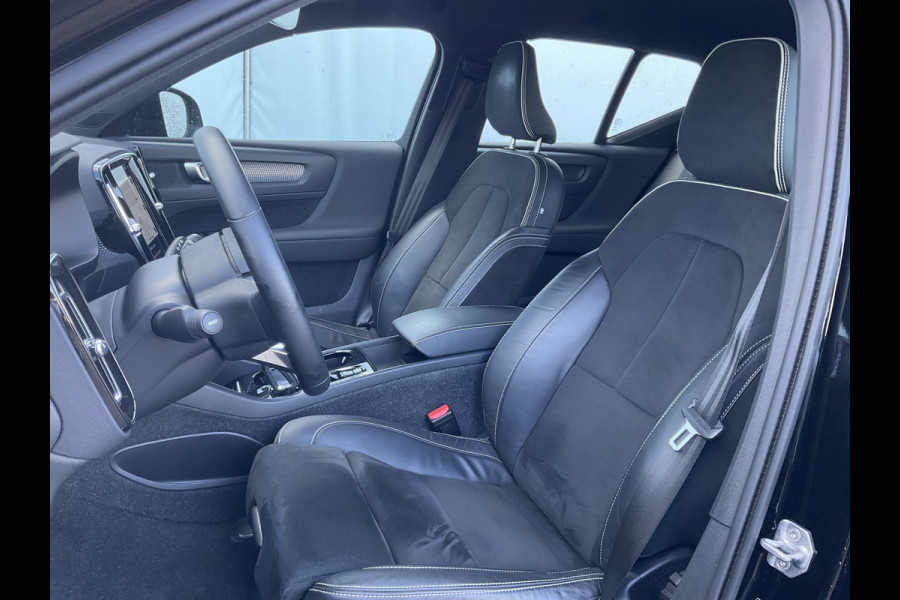 Volvo XC40 1.5 T5 262pk PHEV Recharge R-Design Elek.Trekhaak Leer Stoel/Stuurverw Adap.Cruise NL-Auto! Volvo XC40 1.5 T5 262pk PHEV Recharge R-Design Elek.Trekhaak Leer Stoel/Stuurverw Adap.Cruise NL-Auto!