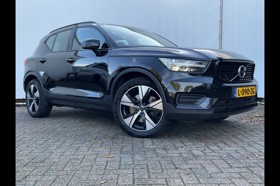 Volvo XC40 1.5 T5 262pk PHEV Recharge R-Design Elek.Trekhaak Leer Stoel/Stuurverw Adap.Cruise NL-Auto! Volvo XC40 1.5 T5 262pk PHEV Recharge R-Design Elek.Trekhaak Leer Stoel/Stuurverw Adap.Cruise NL-Auto!