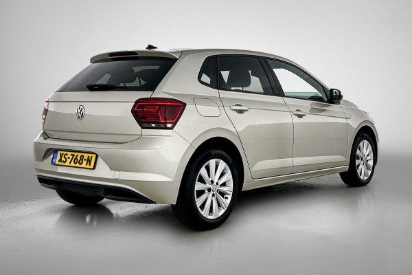 Volkswagen Polo 1.0 TSI Comfortline Automaat (PANORAMADAK, VIRTUAL COCKPIT, NAVIGATIE, CAMERA, CARPLAY, GOED ONDERHOUDEN)