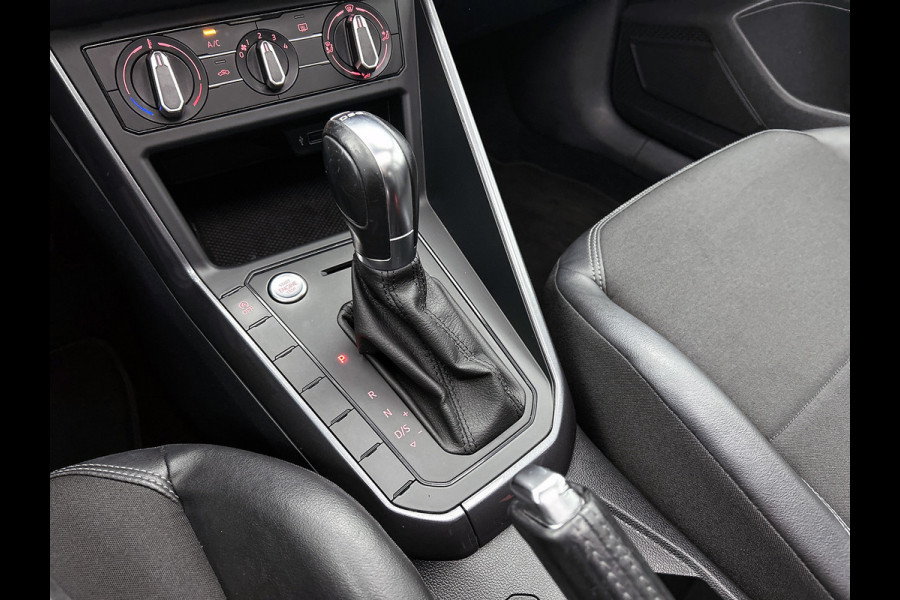 Volkswagen Polo 1.0 TSI Comfortline Automaat (PANORAMADAK, VIRTUAL COCKPIT, NAVIGATIE, CAMERA, CARPLAY, GOED ONDERHOUDEN)