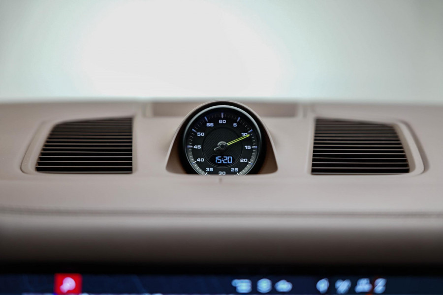 Porsche Cayenne Coupé 3.0 E-Hybrid |Pano|SportChrono|360|Bose| Porsche Cayenne Coupé 3.0 E-Hybrid |Pano|SportChrono|360|Bose|