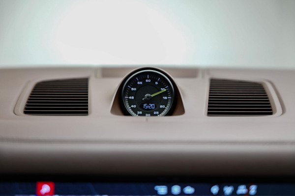 Porsche Cayenne Coupé 3.0 E-Hybrid |Pano|SportChrono|360|Bose| Porsche Cayenne Coupé 3.0 E-Hybrid |Pano|SportChrono|360|Bose|