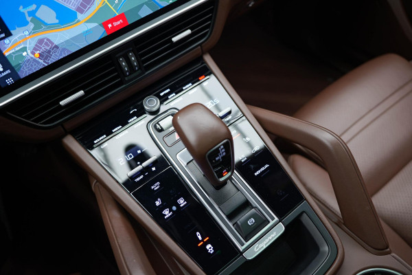 Porsche Cayenne Coupé 3.0 E-Hybrid |Pano|SportChrono|360|Bose| Porsche Cayenne Coupé 3.0 E-Hybrid |Pano|SportChrono|360|Bose|