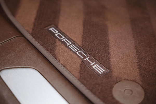 Porsche Cayenne Coupé 3.0 E-Hybrid |Pano|SportChrono|360|Bose| Porsche Cayenne Coupé 3.0 E-Hybrid |Pano|SportChrono|360|Bose|