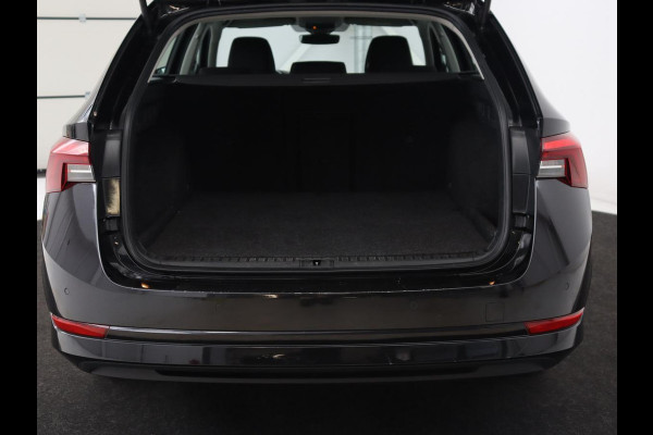 Škoda Octavia 1.4 TSI PHEV Business Edition | Adaptive cruise | Carplay | Stuurverwarming | Navigatie | Parkeerhulp | Climate control | Plug In