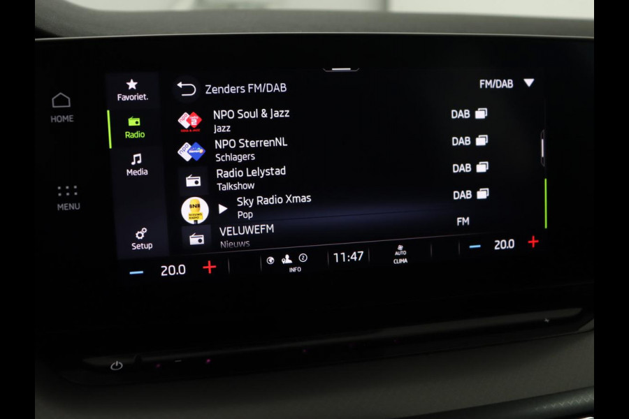 Škoda Octavia 1.4 TSI PHEV Business Edition | Adaptive cruise | Carplay | Stuurverwarming | Navigatie | Parkeerhulp | Climate control | Plug In