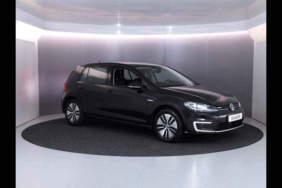 Volkswagen e-Golf E-DITION 136 pk | Navigatie | Parkeersensoren | Adaptieve cruise control | Stoelverwarming | Volkswagen e-Golf E-DITION 136 pk | Navigatie | Parkeersensoren | Adaptieve cruise control | Stoelverwarming |