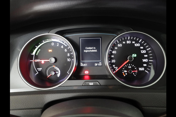 Volkswagen e-Golf E-DITION 136 pk | Navigatie | Parkeersensoren | Adaptieve cruise control | Stoelverwarming | Volkswagen e-Golf E-DITION 136 pk | Navigatie | Parkeersensoren | Adaptieve cruise control | Stoelverwarming |