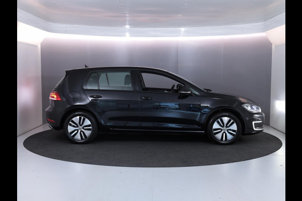 Volkswagen e-Golf E-DITION 136 pk | Navigatie | Parkeersensoren | Adaptieve cruise control | Stoelverwarming | Volkswagen e-Golf E-DITION 136 pk | Navigatie | Parkeersensoren | Adaptieve cruise control | Stoelverwarming |