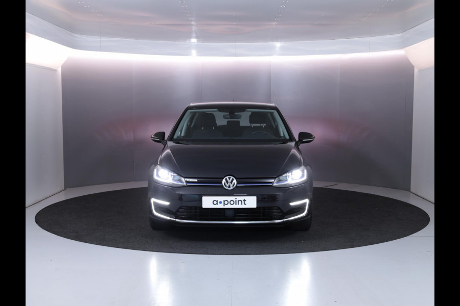 Volkswagen e-Golf E-DITION 136 pk | Navigatie | Parkeersensoren | Adaptieve cruise control | Stoelverwarming | Volkswagen e-Golf E-DITION 136 pk | Navigatie | Parkeersensoren | Adaptieve cruise control | Stoelverwarming |