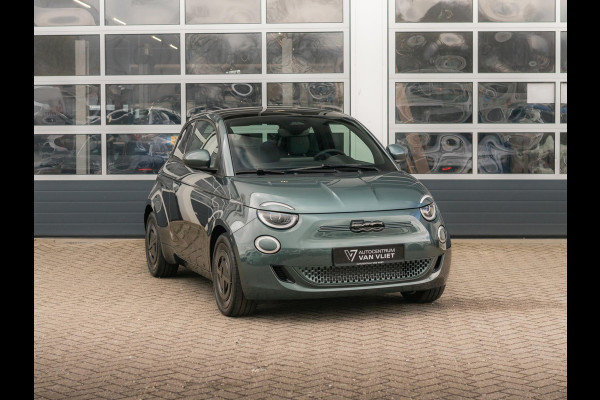 Fiat 500E Giorgio Armani Edition 42 kWh | 17% Bijtelling | Zeer Exclusief | Beperkte Oplage ! Fiat 500E Giorgio Armani Edition 42 kWh | 17% Bijtelling | Zeer Exclusief | Beperkte Oplage !
