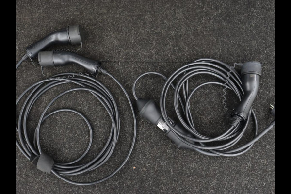 Lynk & Co 01 1.5 Plug In | Panoramadak | Infinity by Harman | Camera | Adaptive cruise | Stoelverwarming | Carplay | Memory | Full LED Lynk & Co 01 1.5 Plug In | Panoramadak | Infinity by Harman | Camera | Adaptive cruise | Stoelverwarming | Carplay | Memory | Full LED