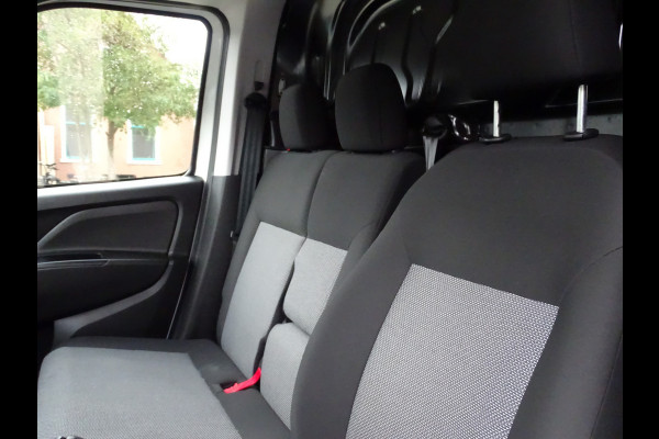Fiat Dobló Cargo 1.3 MJ L1H1 EURO 6 Fiat Dobló Cargo 1.3 MJ L1H1 EURO 6