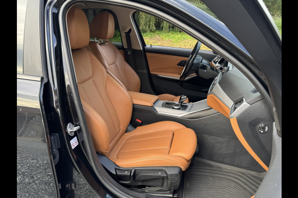 BMW 3-serie 320e BUSINESS+ EDITION LEDER/CAMERA/TREKHAAK BMW 3-serie 320e BUSINESS+ EDITION LEDER/CAMERA/TREKHAAK