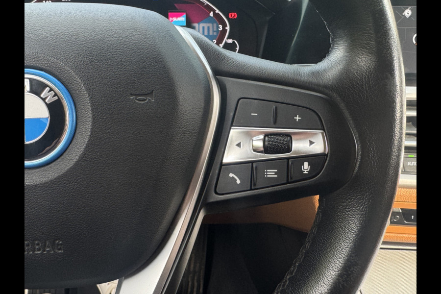 BMW 3-serie 320e BUSINESS+ EDITION LEDER/CAMERA/TREKHAAK BMW 3-serie 320e BUSINESS+ EDITION LEDER/CAMERA/TREKHAAK